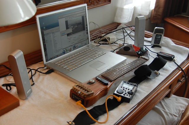 Lapstick travel guitar setup